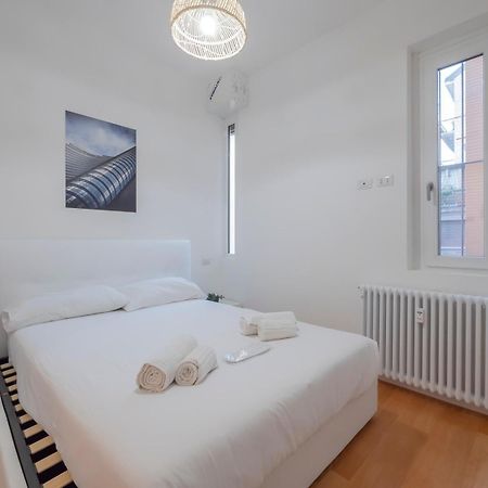 I Host Apartment - Gressoney 3 มิลาน ภายนอก รูปภาพ